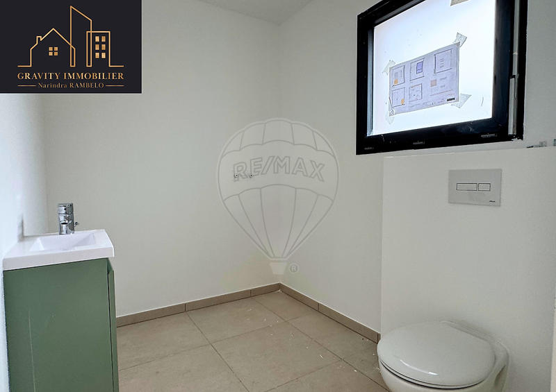 Maison - 103 m² - 5 pièces