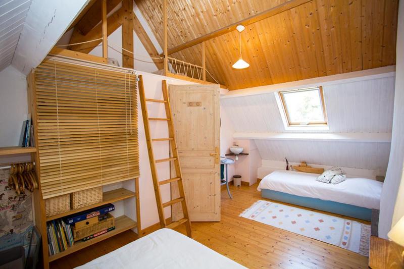 Maison - 90 m² - 5 pièces