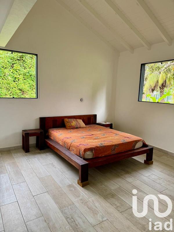 Maison - 200 m² - 4 pièces