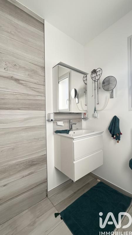 Maison - 96 m² - 5 pièces