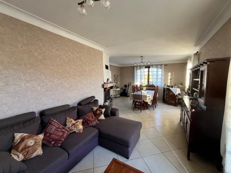 Maison - 180 m² - 6 pièces