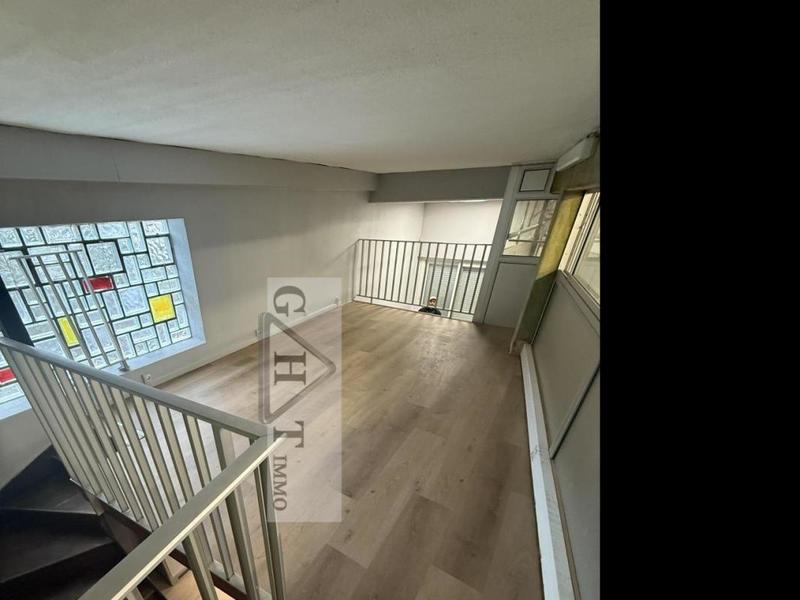 Local commercial - 155 m²