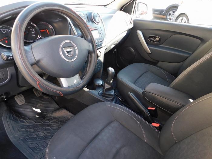 Dacia Sandero 1.2 16v 75ch Laureate