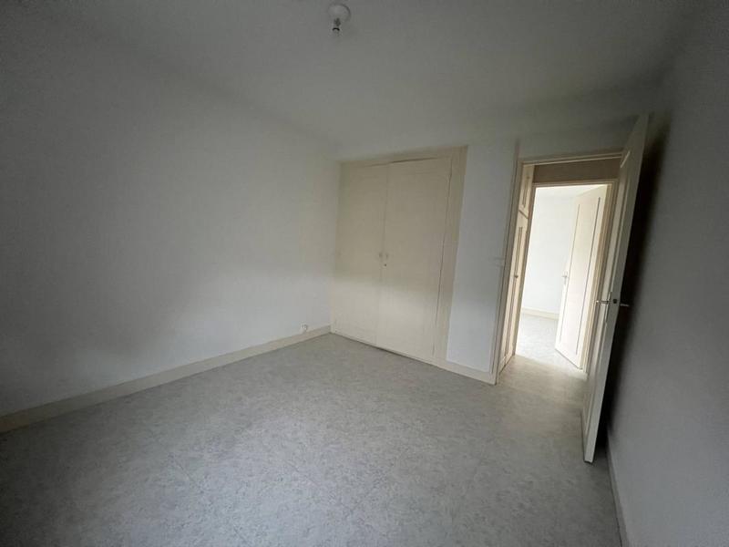 Appartement - 77 m² - 5 pièces
