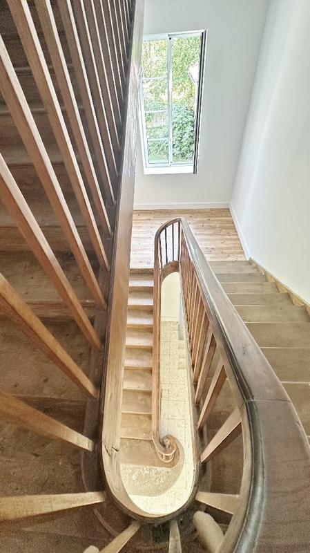 Maison bourgeoise - 350 m² - 8 pièces