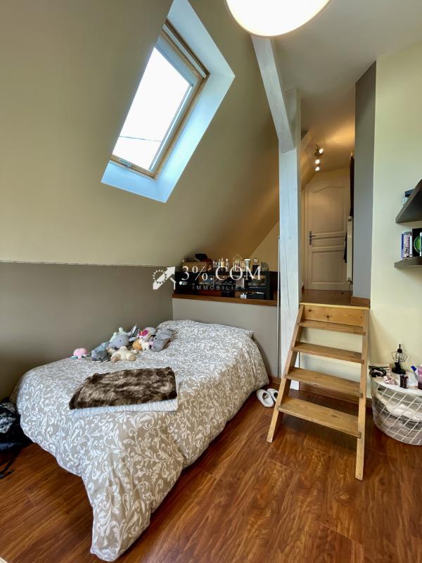 Demeure - 169 m² - 8 pièces