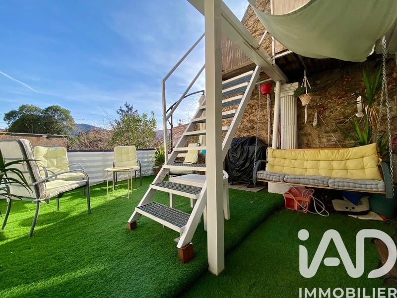 Maison - 206 m² - 6 pièces