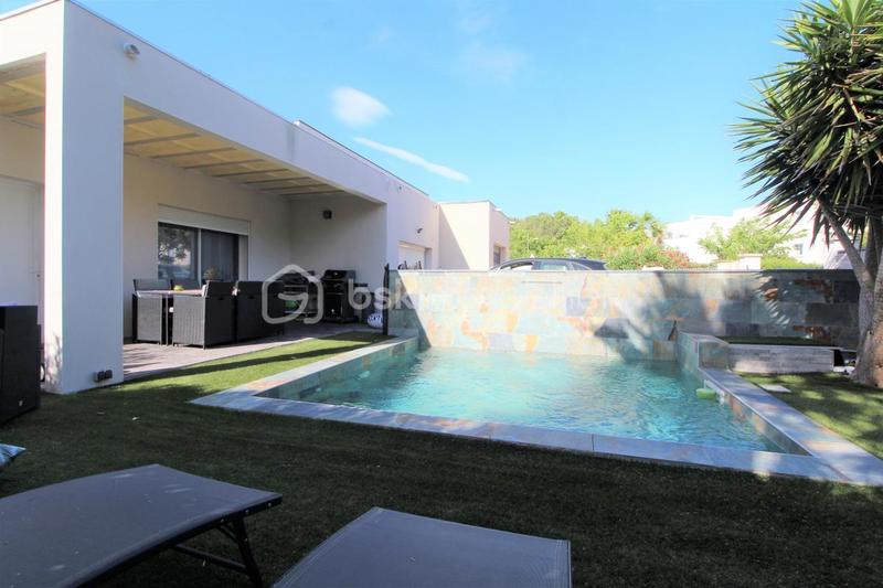 Villa - 130 m² - 4 pièces