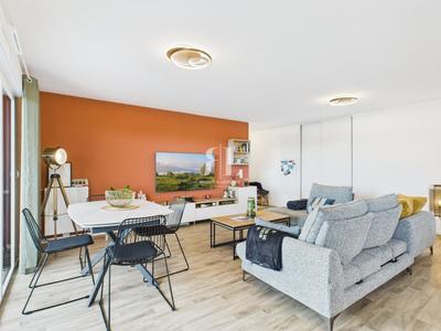 Appartement - 75 m² - 3 pièces