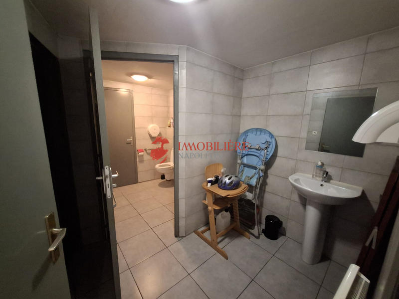 Local commercial - 100 m²