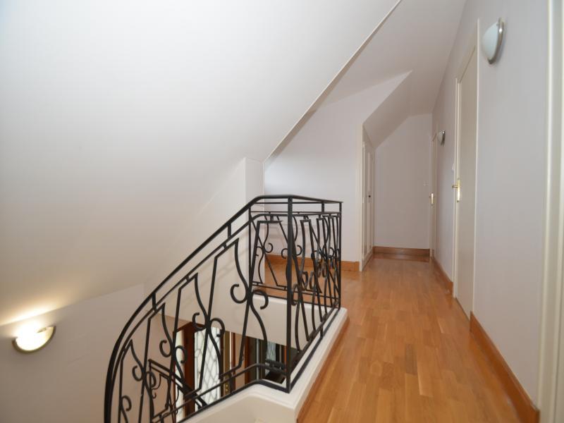 Propriété - 176 m² - 6 pièces