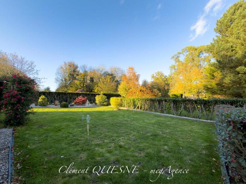 Maison - 182 m² - 7 pièces