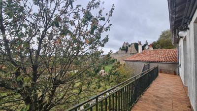 Maison - 126 m² - 8 pièces