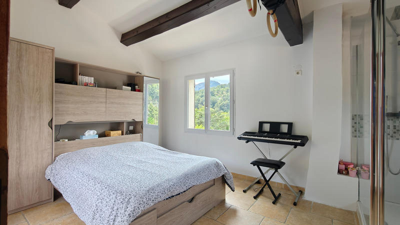 Maison - 88 m² - 3 pièces