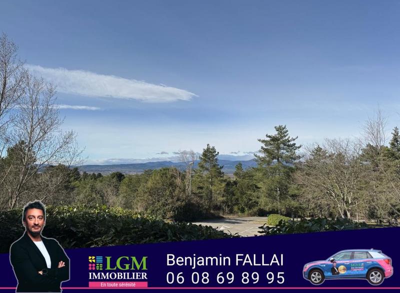 Studio - 25 m² - 1 pièce