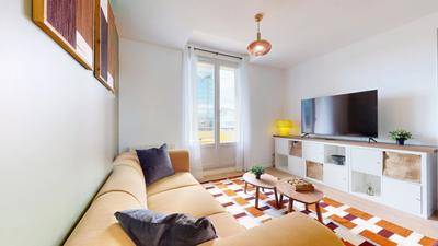 Appartement - 96 m² - 6 pièces