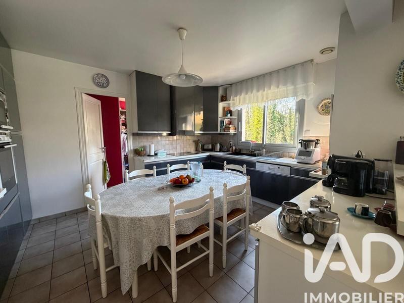 Maison - 152 m² - 7 pièces