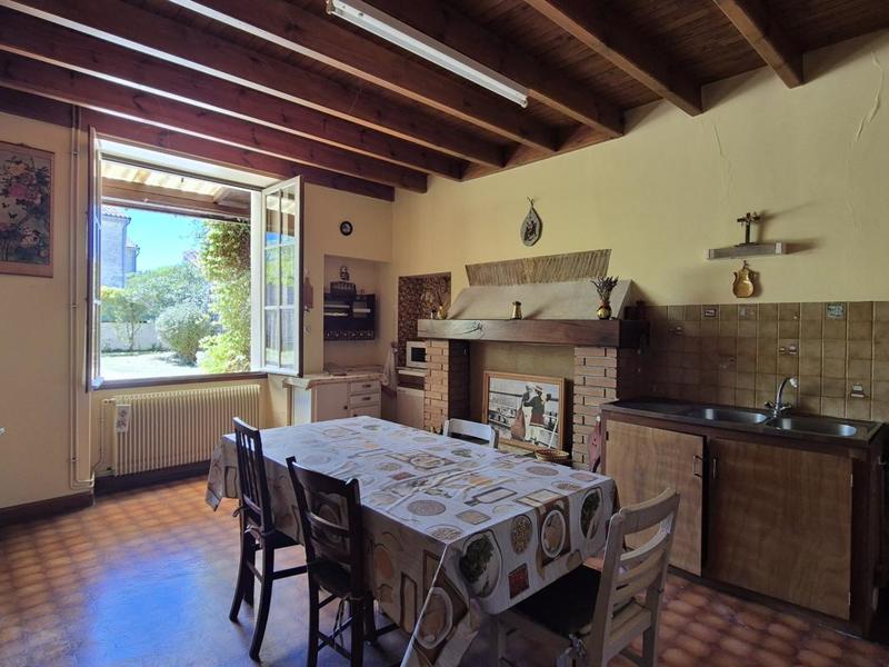 Maison - 150 m² - 5 pièces