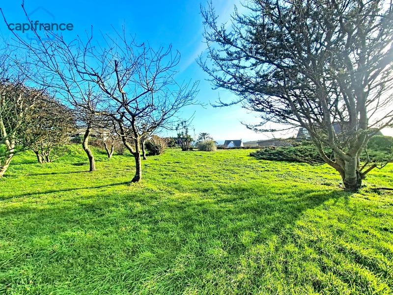 Maison - 233 m² - 10 pièces