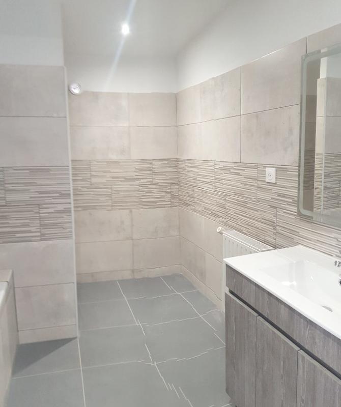 Maison - 122 m² - 6 pièces