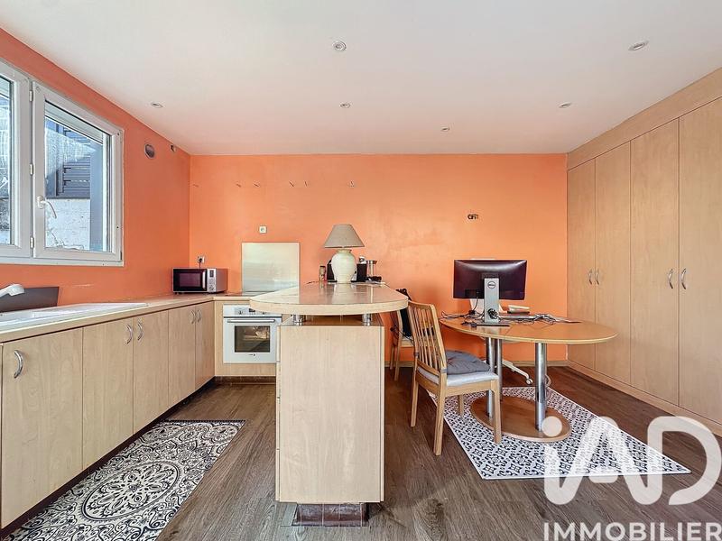 Maison - 110 m² - 4 pièces