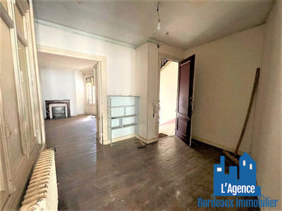 Appartement - 104 m² - 4 pièces