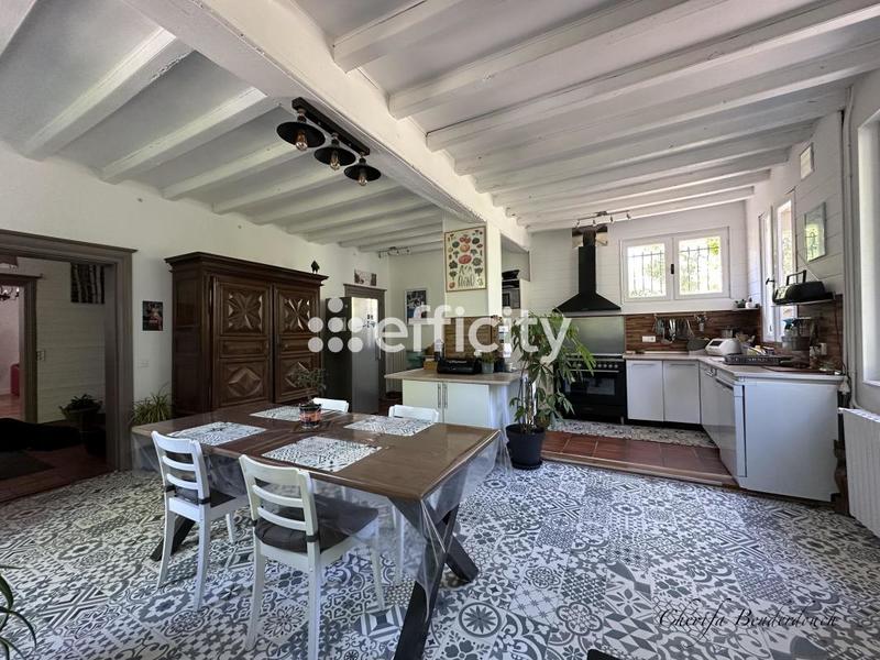 Maison bourgeoise - 180 m² - 6 pièces