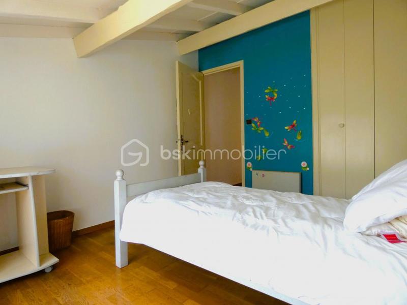 Maison de ville - 159 m² - 11 pièces