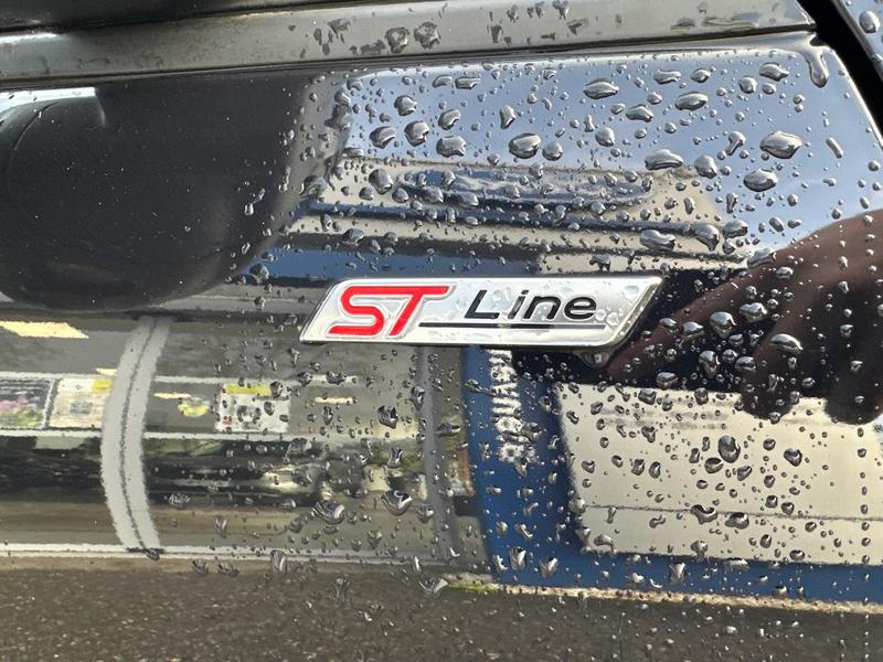 Ford Kuga 2.5 Duratec 190 ch FlexiFuel Fhev E85 Powershift St-Line