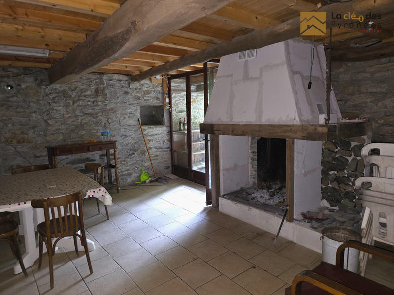 Maison ancienne - 100 m² - 2 pièces