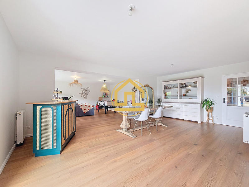 Maison - 151 m² - 4 pièces