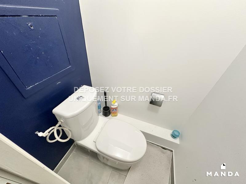 Chambre - 10 m² - 5 pièces