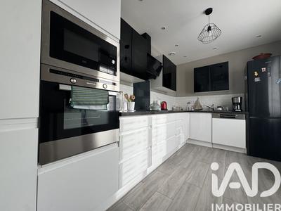 Maison - 115 m² - 4 pièces