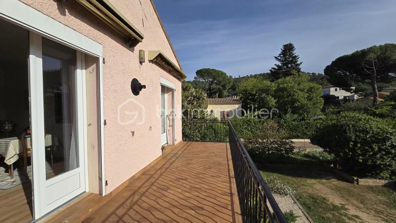 Maison traditionnelle - 144 m² - 7 pièces