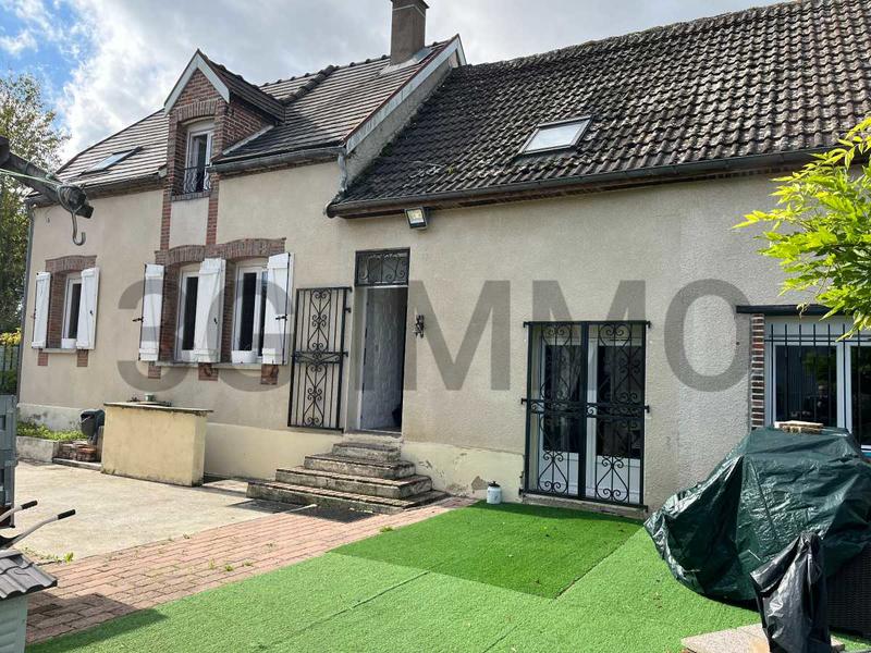 Maison - 153 m² - 5 pièces