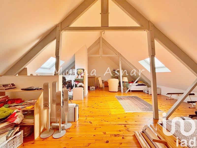 Maison - 173 m² - 9 pièces