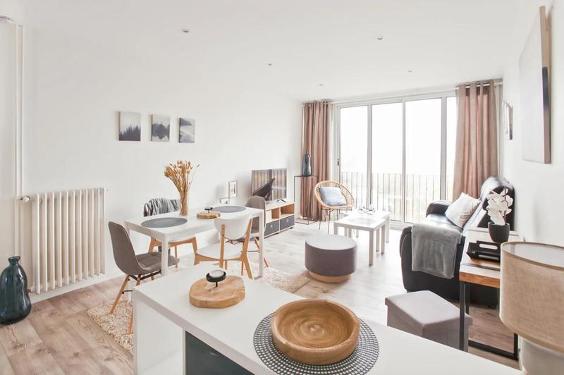 Appartement - 88 m² - 5 pièces