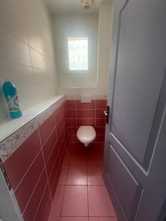 Villa - 384 m² - 8 pièces