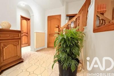 Maison - 138 m² - 5 pièces