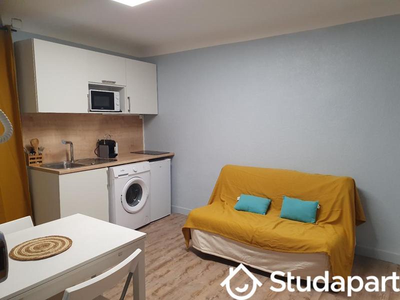 Appartement - 15 m² - 1 pièce