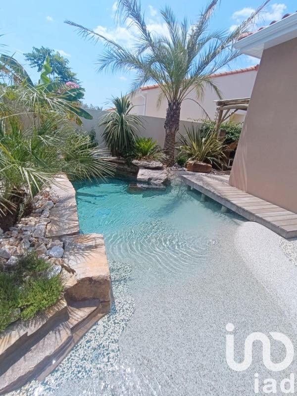 Maison - 95 m² - 4 pièces