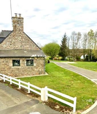 Maison en pierre - 180 m² - 8 pièces