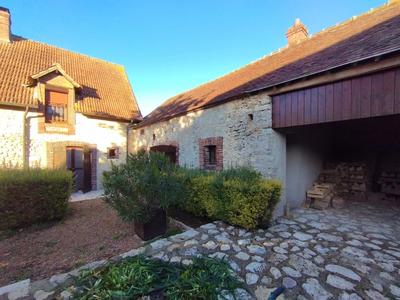 Maison - 209 m² - 7 pièces