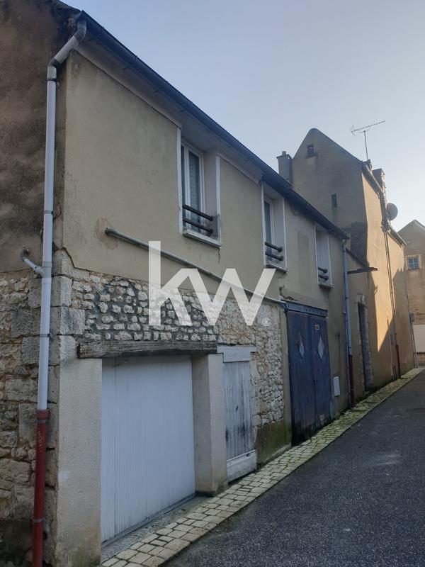 Immeuble mixte - 130 m² - 5 pièces