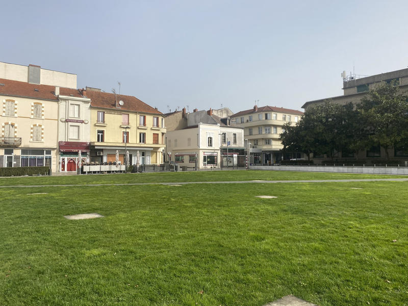 Appartement - 120 m² - 5 pièces