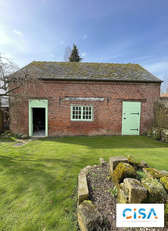 Maison - 95 m² - 5 pièces