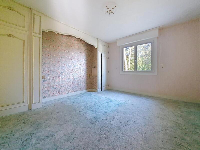 Maison - 177 m² - 7 pièces