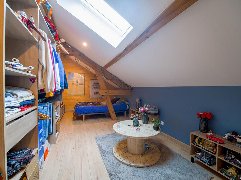 Maison - 140 m² - 5 pièces