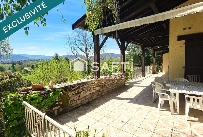 Maison - 274 m² - 8 pièces