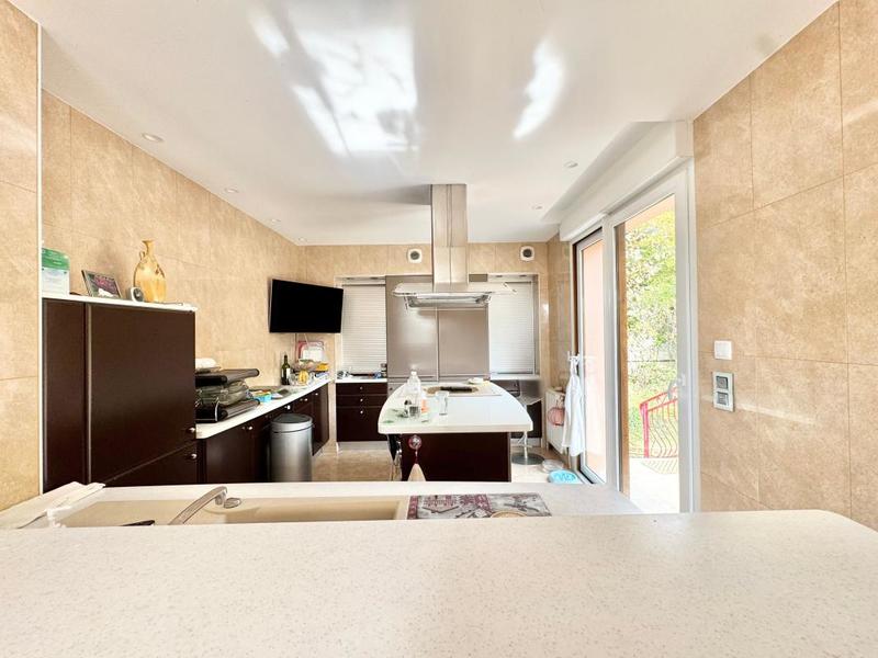 Maison - 137 m² - 4 pièces